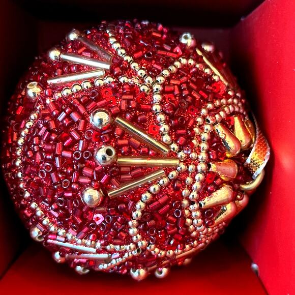 Bella Lux Red Gold Beaded Christmas Ornaments 2.5in Set of 6 Holiday Glam NEW - Picture 10 of 10
